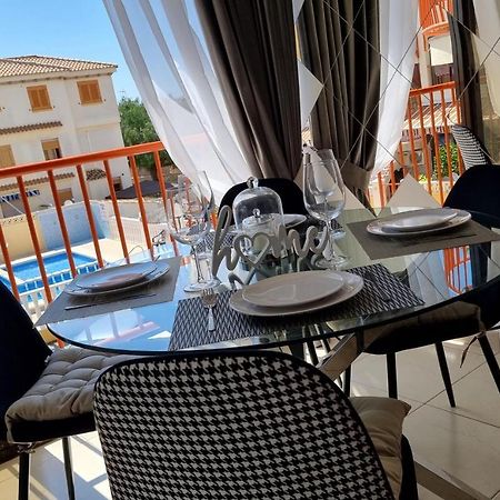 Sunny Apartament Near La Mata Beach Торевиеха Екстериор снимка