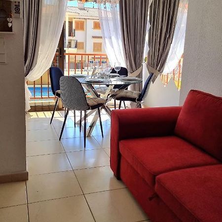 Sunny Apartament Near La Mata Beach Торевиеха Екстериор снимка