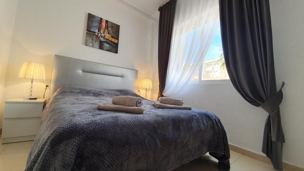 Sunny Apartament Near La Mata Beach Торевиеха Екстериор снимка