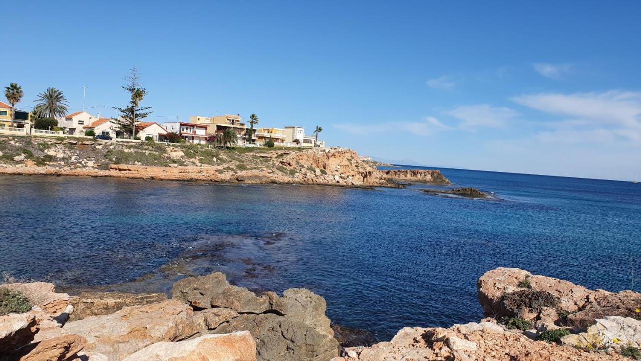 Sunny Apartament Near La Mata Beach Торевиеха Екстериор снимка